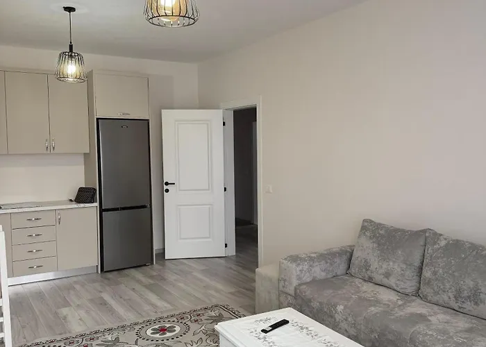 Appartamento Modern 2-bed Near Tirana And Airport With Balconies Kamez