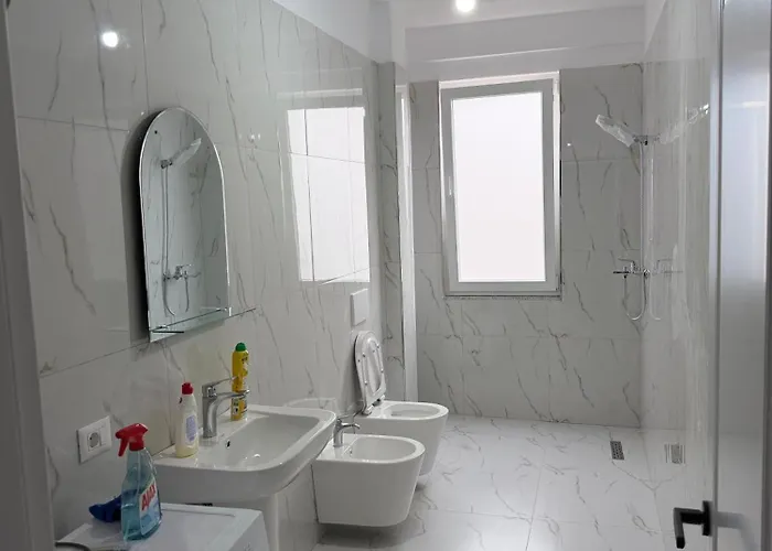 Modern 2-bed Near Tirana And Airport With Balconies Kamez